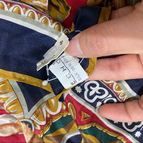 NWT Echo 100% silk beautiful scarf - Picture 5 of 5